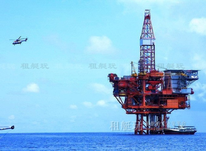 三亞海釣?zāi)康牡赝扑]，租艘釣魚艇去海釣吧！