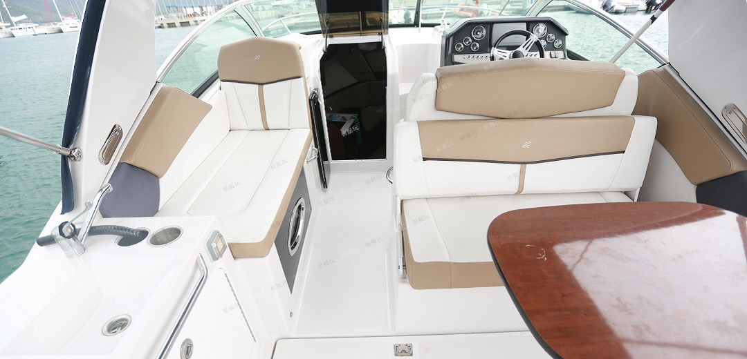 Fourwinns V275 Fourwinns V275