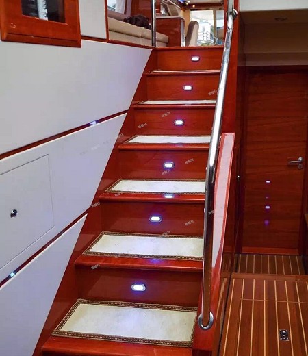 游艇城1號 游艇城1號