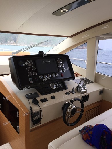 海上KTV 53尺愛笑號(hào)豪華游艇 海上KTV 53尺愛笑號(hào)豪華游艇